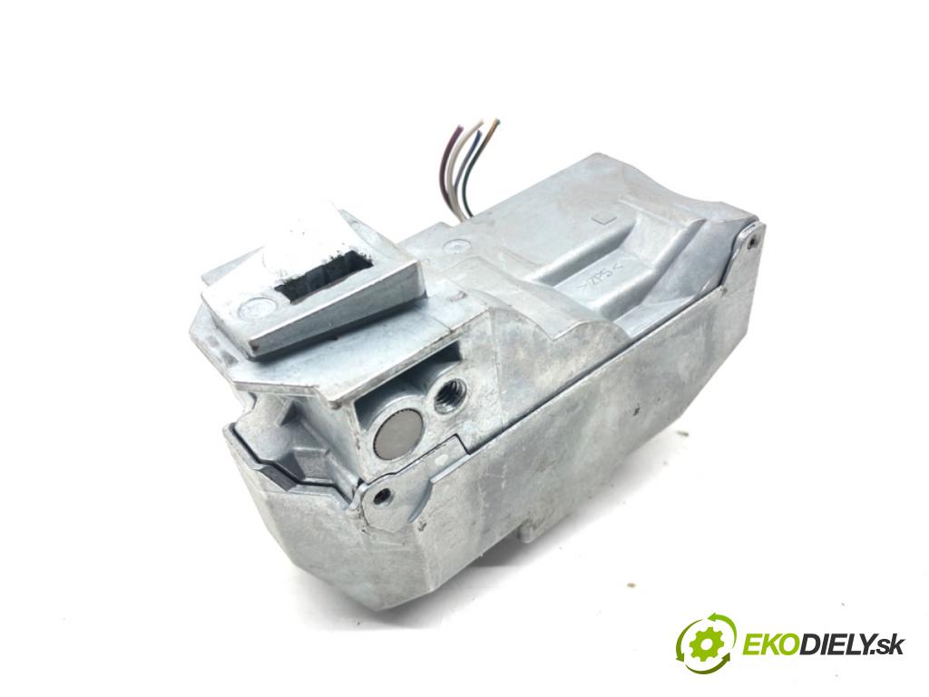 JAGUAR F-PACE SUV 2016 132 kW 2.0 TD4 AWD 1999 blokáda volantu GX73-3K772-AA (Řízení ostatní)