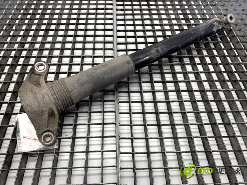 JAGUAR F-PACE SUV 2016 132 kW 2.0 TD4 AWD 1999 tlumič pravý zadní část