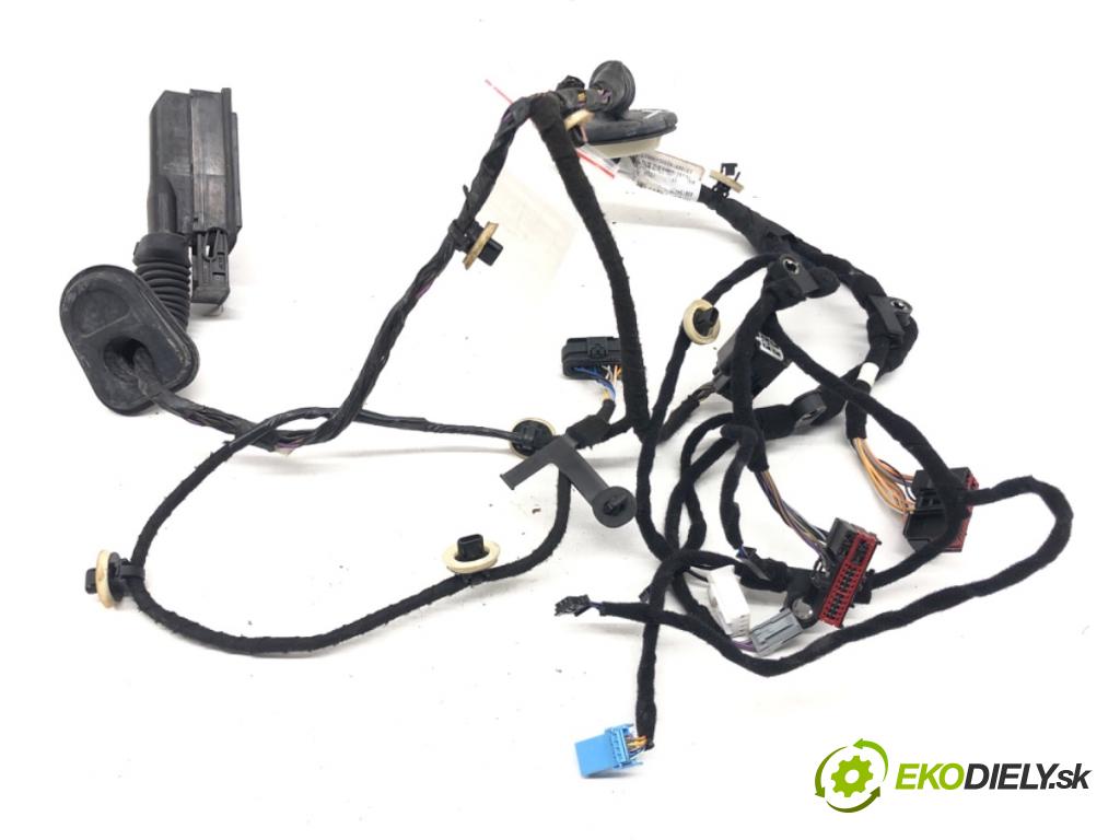 JAGUAR F-PACE SUV 2016 132 kW 2.0 TD4 AWD 1999 káblovačka dveře zadní část levý 