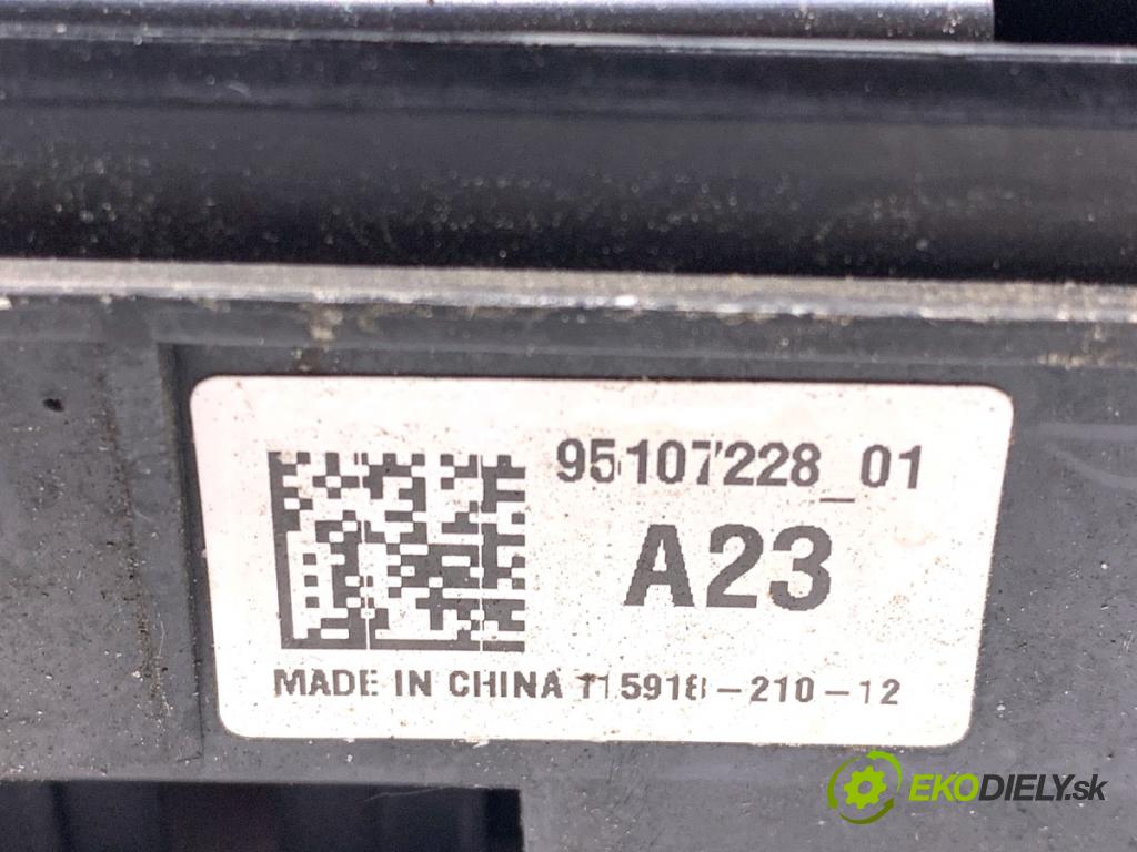 CHEVROLET CRUZE sedan 2013 91 kW 1.6 1598 Modul BSI 95107228 (Poistková skrinka)