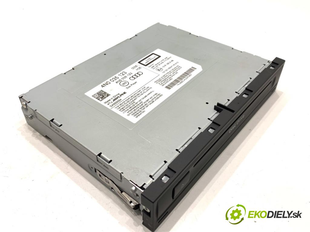 AUDI Q8 SUV 2018 210 kW 50 TDI Mild Hybrid quattro 2967 měnič CD 4N0035123 (CD měnič)