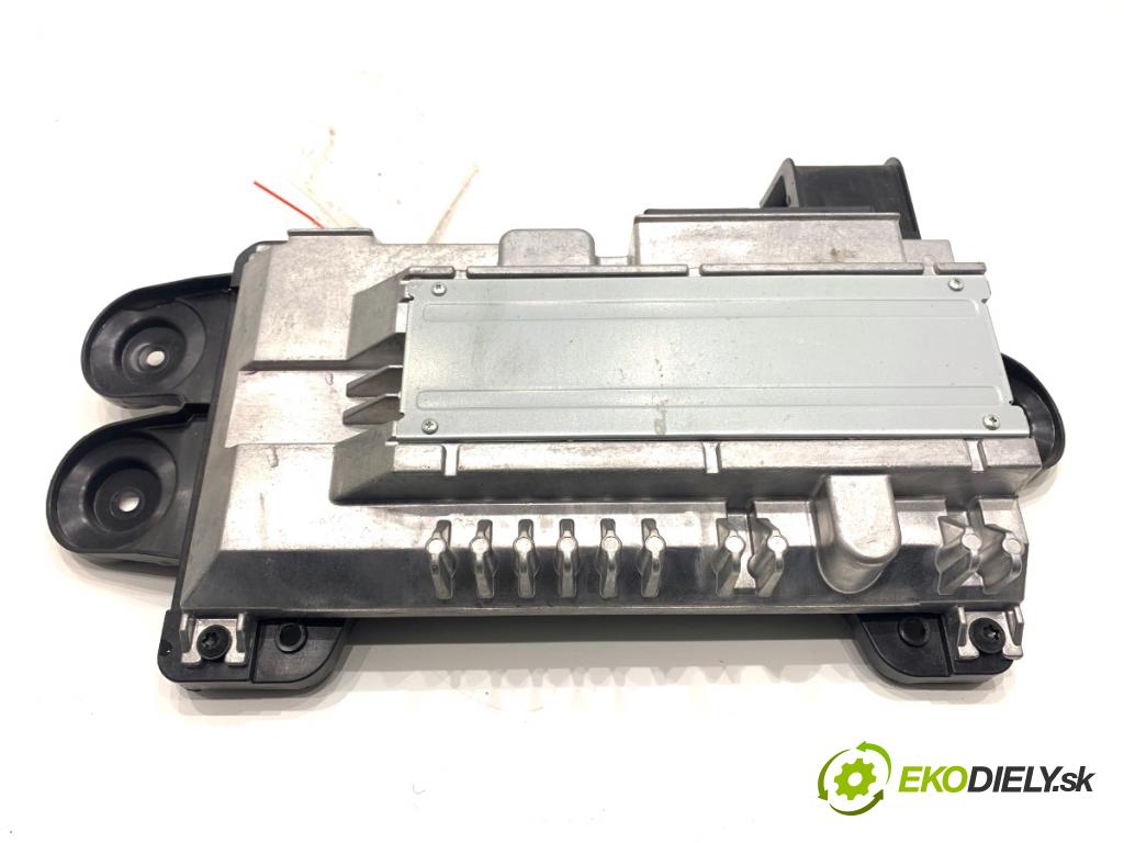 AUDI Q8 SUV 2018 210 kW 50 TDI Mild Hybrid quattro 2967 zesilovač 4N0035223B (Zesilovač)