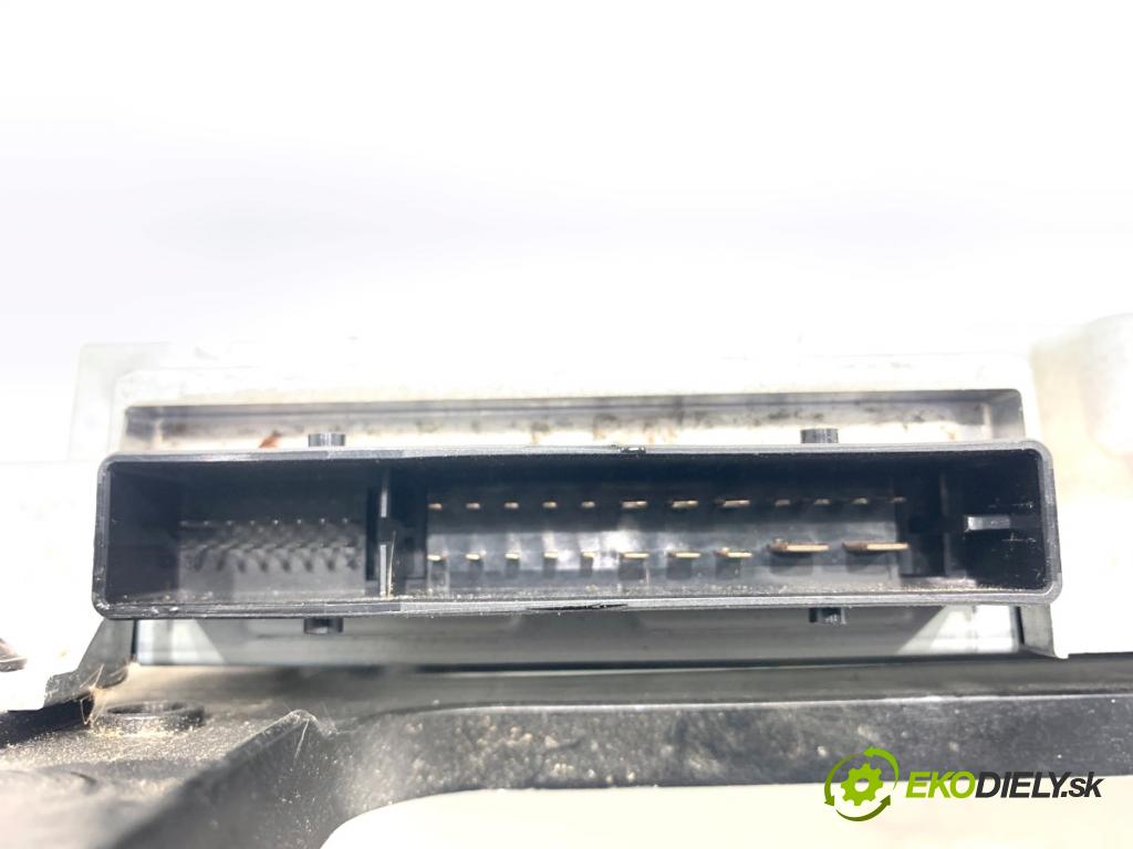 AUDI Q8 SUV 2018 210 kW 50 TDI Mild Hybrid quattro 2967 zesilovač 4N0035223B (Zesilovač)