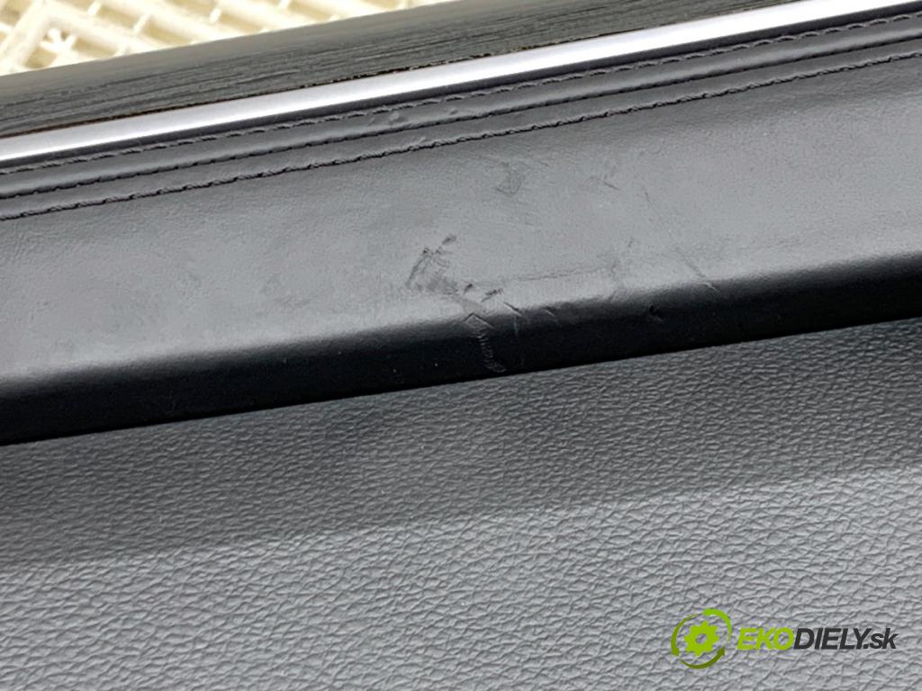 AUDI Q8 SUV 2018 210 kW 50 TDI Mild Hybrid quattro 2967 Tunel stredový  (Stredový tunel)