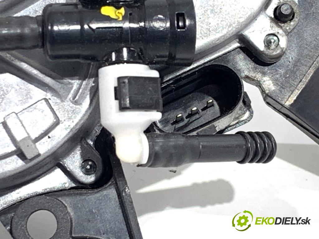 AUDI Q8 SUV 2018 210 kW 50 TDI Mild Hybrid quattro 2967 motor stěračů zadní část 4K9955711