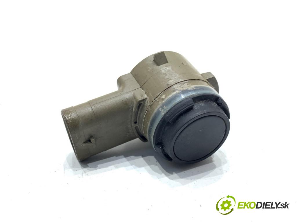 AUDI Q8 SUV 2018 210 kW 50 TDI Mild Hybrid quattro 2967 snímač PDC 5Q1919275