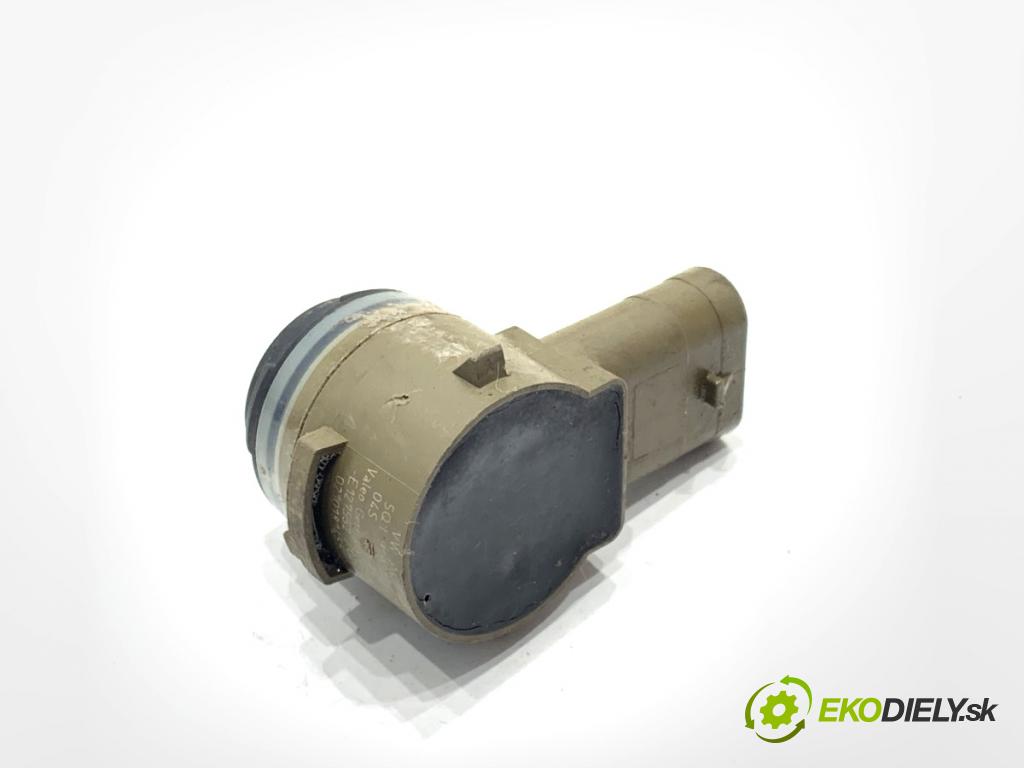 AUDI Q8 SUV 2018 210 kW 50 TDI Mild Hybrid quattro 2967 snímač PDC 5Q1919275