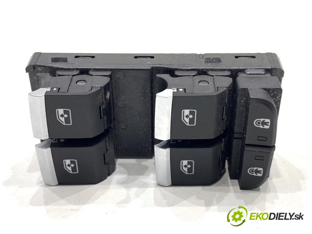 AUDI Q8 SUV 2018 210 kW 50 TDI Mild Hybrid quattro 2967 Prepínač okien 4M0959851C (Prepínacie páčky pod volantom)