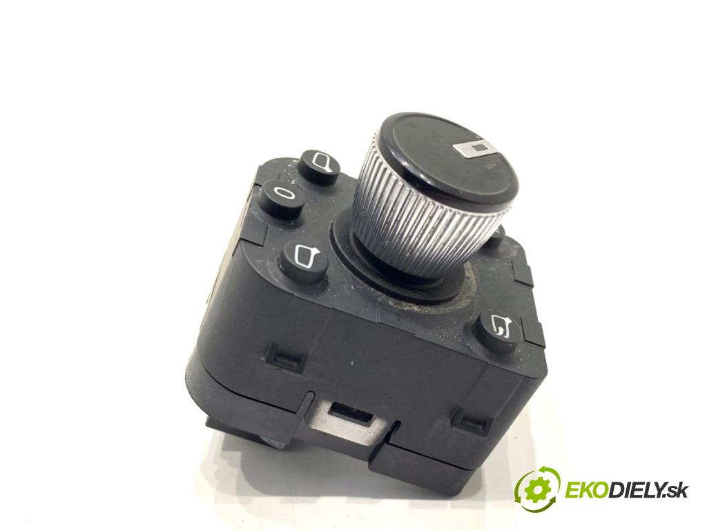 AUDI Q8 SUV 2018 210 kW 50 TDI Mild Hybrid quattro 2967 Prepínač nastavenia spätných zrkadiel 4N0959565 (Prepínacie páčky pod volantom)