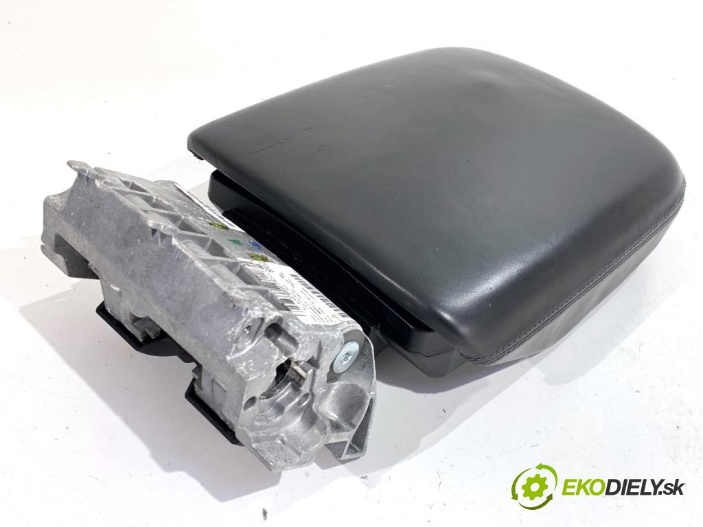 AUDI Q8 SUV 2018 210 kW 50 TDI Mild Hybrid quattro 2967 Lakťová opierka 4M8864207B (Lakťová opierka)