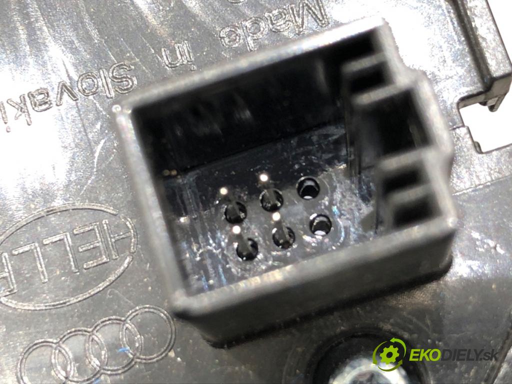 AUDI Q8 SUV 2018 210 kW 50 TDI Mild Hybrid quattro 2967 Svetlo stropné 5Q0951177