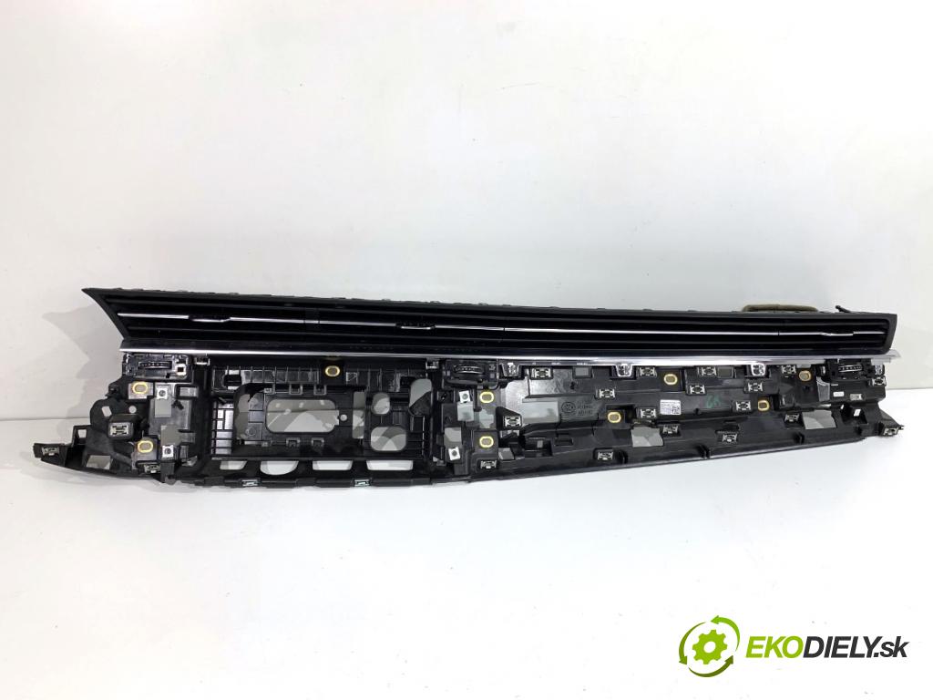 AUDI Q8 SUV 2018 210 kW 50 TDI Mild Hybrid quattro 2967 Mriežky kúrenia predný 4M8820902