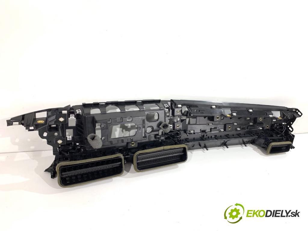 AUDI Q8 SUV 2018 210 kW 50 TDI Mild Hybrid quattro 2967 Mriežky kúrenia predný 4M8820902