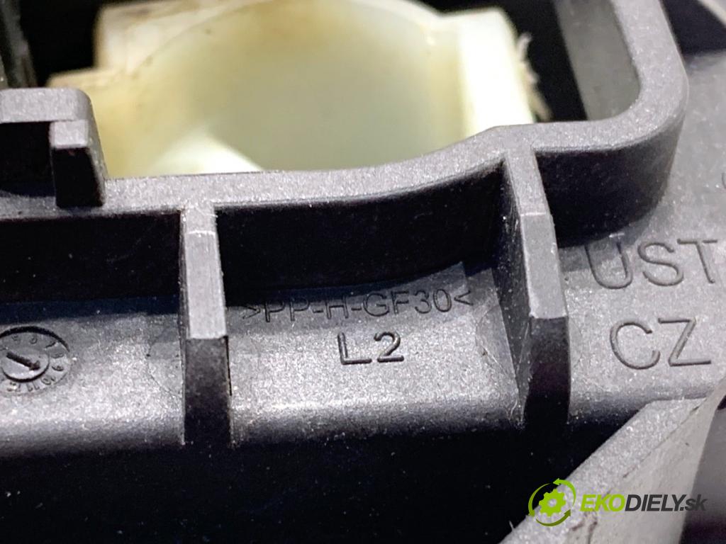 AUDI Q8 SUV 2018 210 kW 50 TDI Mild Hybrid quattro 2967 Kľučka vonkajšia ľavy zad