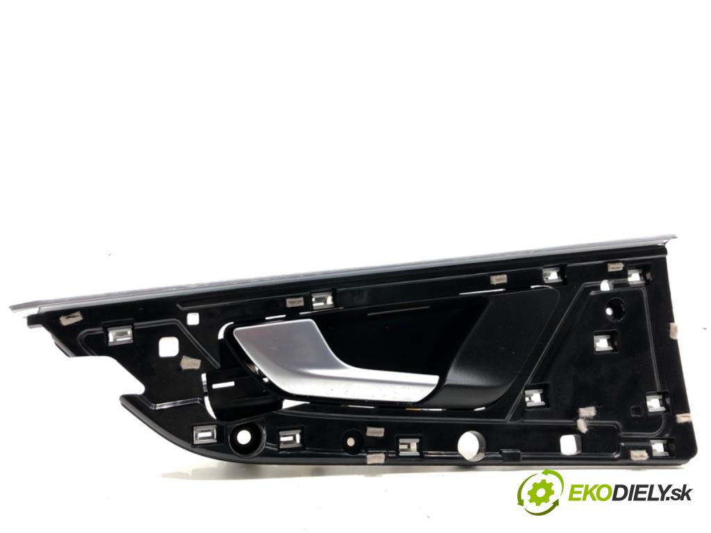 AUDI Q8 SUV 2018 210 kW 50 TDI Mild Hybrid quattro 2967 klika vnitřní levý přední část 4M0839019E