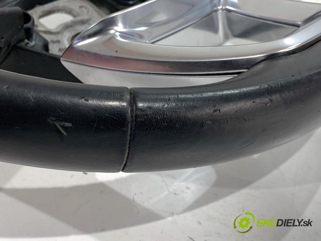 AUDI Q8 SUV 2018 210 kW 50 TDI Mild Hybrid quattro 2967 Volant  (Volant)