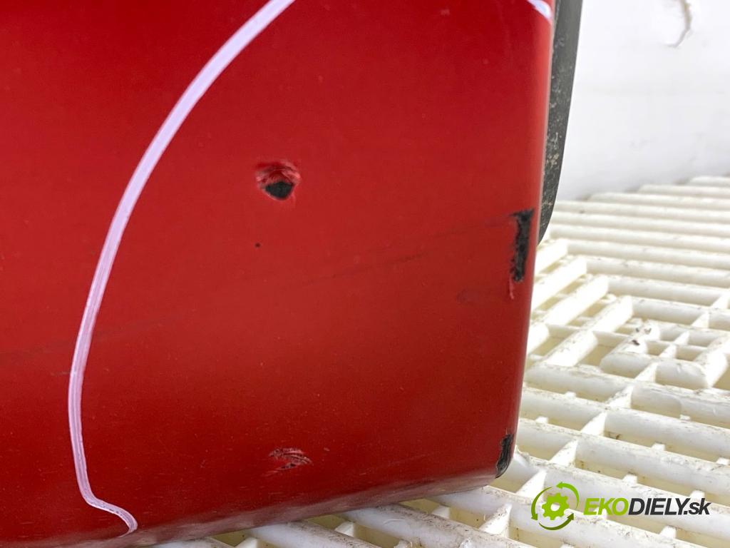 AUDI Q8 SUV 2018 210 kW 50 TDI Mild Hybrid quattro 2967 Dvere pravy zad