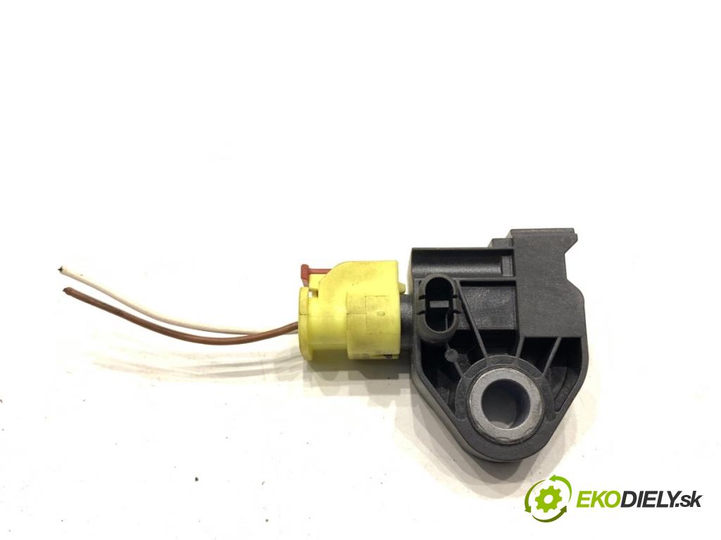 AUDI Q8 SUV 2018 210 kW 50 TDI Mild Hybrid quattro 2967 Snímač nárazu 4N0959651D (Snímač nárazu)