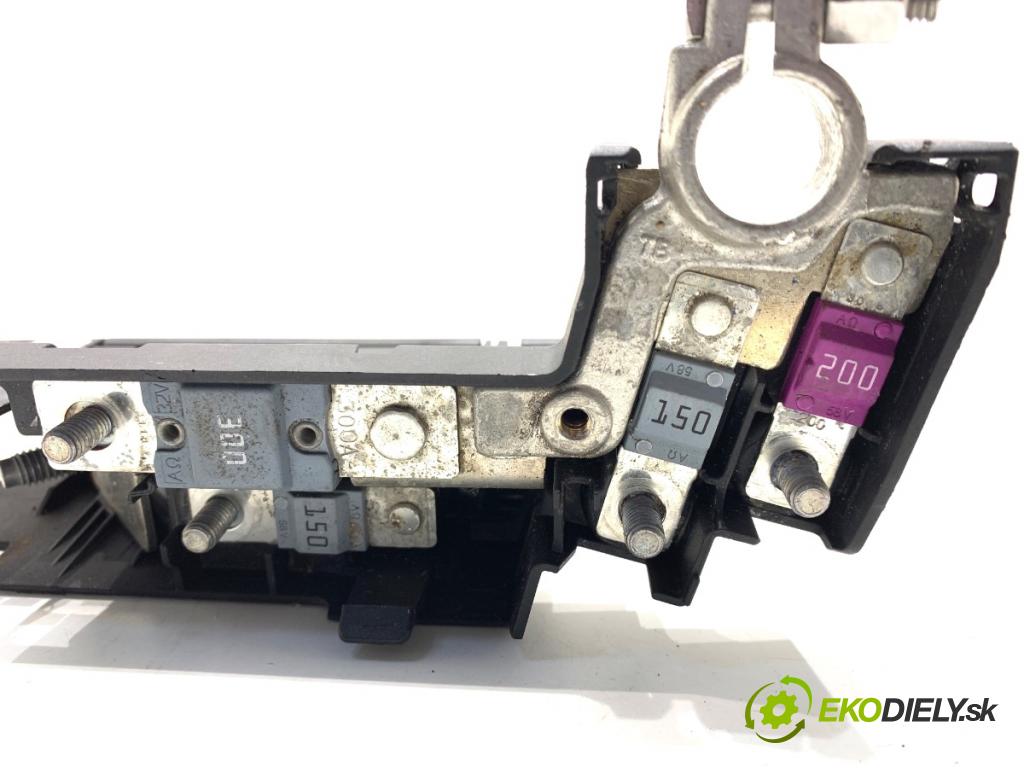 AUDI Q8 SUV 2018 210 kW 50 TDI Mild Hybrid quattro 2967 svorka plus 4N0915459A