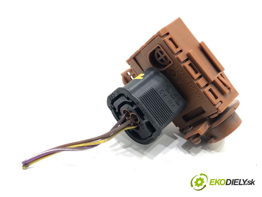 AUDI Q8 SUV 2018 210 kW 50 TDI Mild Hybrid quattro 2967 snímač KVALITNÍ: vzduchu 4H0907658A