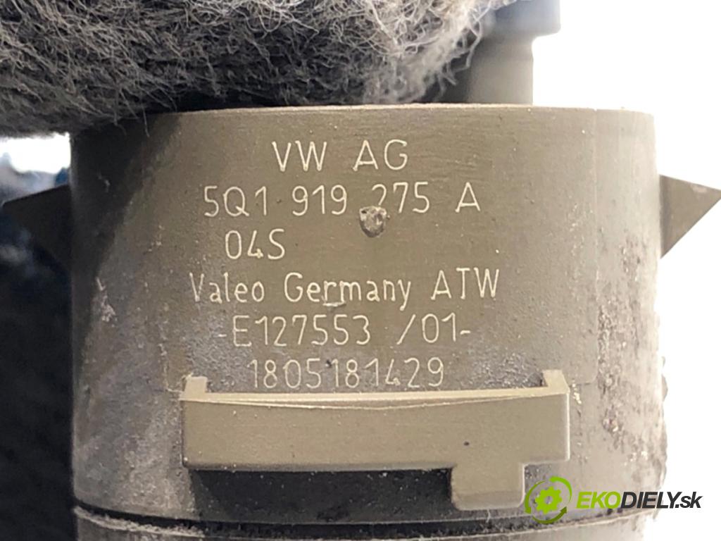 AUDI Q8 SUV 2018 210 kW 50 TDI Mild Hybrid quattro 2967 snímač PDC 5Q1919275A