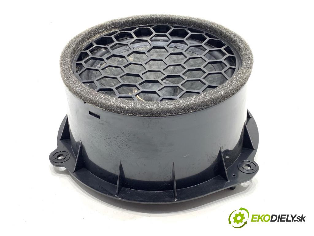 AUDI Q8 SUV 2018 210 kW 50 TDI Mild Hybrid quattro 2967 reproduktor 4M8035411A