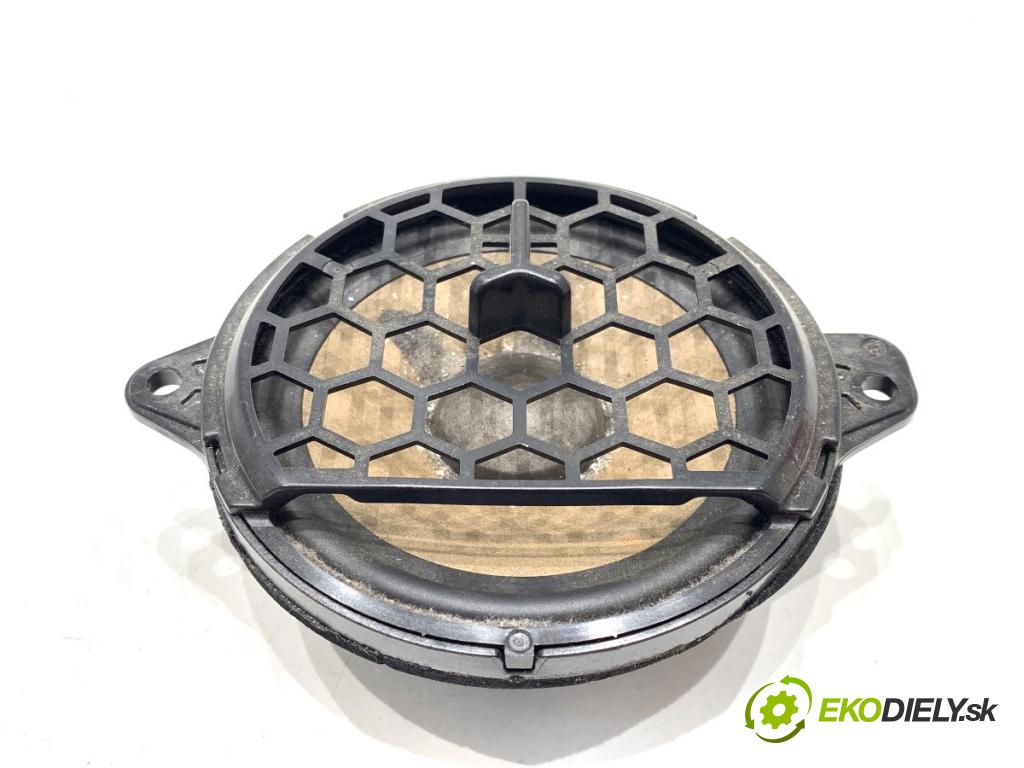 AUDI Q8 SUV 2018 210 kW 50 TDI Mild Hybrid quattro 2967 reproduktor 4M8035416A