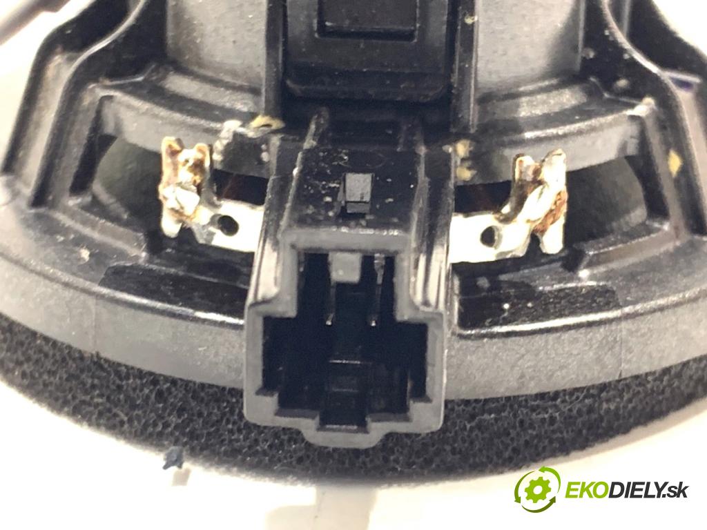 AUDI Q8 SUV 2018 210 kW 50 TDI Mild Hybrid quattro 2967 reproduktor 4M8035399K