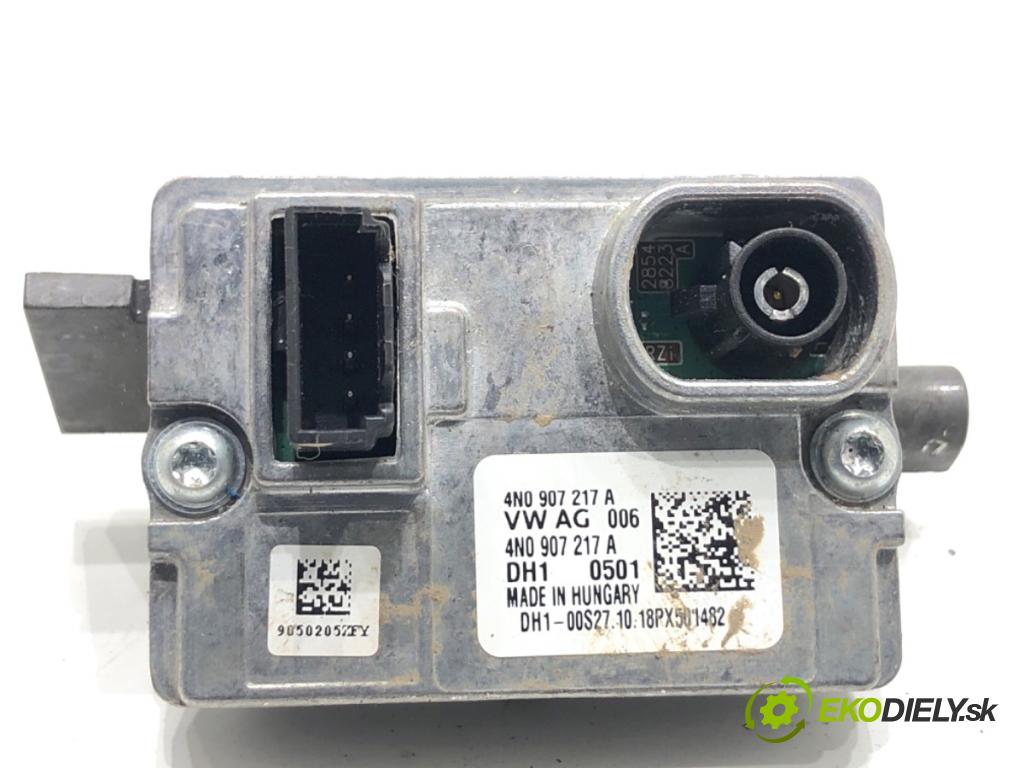 AUDI Q8 SUV 2018 210 kW 50 TDI Mild Hybrid quattro 2967 KAMERA 4N0907217A