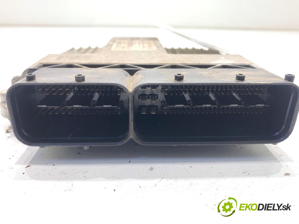 OPEL CORSA D liftback 2010 66 kW 1.3 CDTI (L08, L68) 1248 řídící jednotka motora 55573953 (Řídicí jednotka)