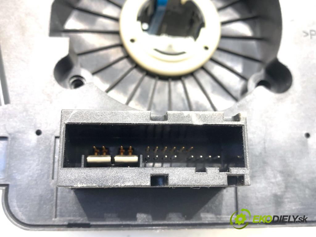 OPEL CORSA D liftback 2010 66 kW 1.3 CDTI (L08, L68) 1248 Prepínač kombinovaný 12274700 (Prepínacie páčky pod volantom)