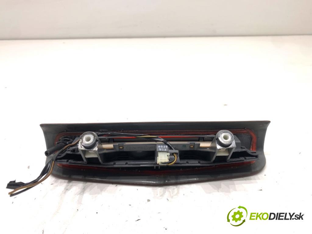 OPEL CORSA D liftback 2010 66 kW 1.3 CDTI (L08, L68) 1248 Svetlo brzdových svetiel 316627975