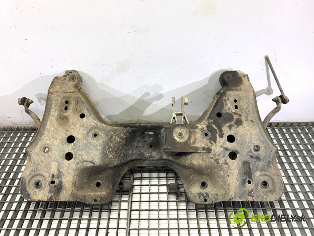 OPEL CORSA D liftback 2010 66 kW 1.3 CDTI (L08, L68) 1248 výztuha pod motor  (Přední výztuha)