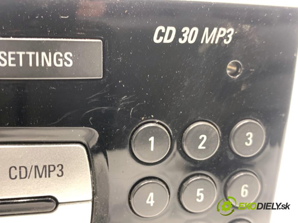 OPEL CORSA D liftback 2010 66 kW 1.3 CDTI (L08, L68) 1248 RADIO 13289921 (Audio zariadenie)