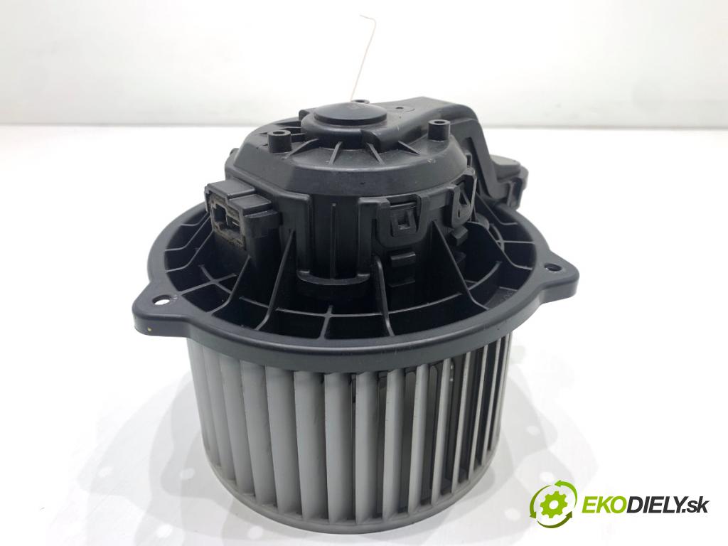 HYUNDAI i20 II liftback 2015 74 kW 1.4 1368 ventilátor kúrenia F00S3B2542