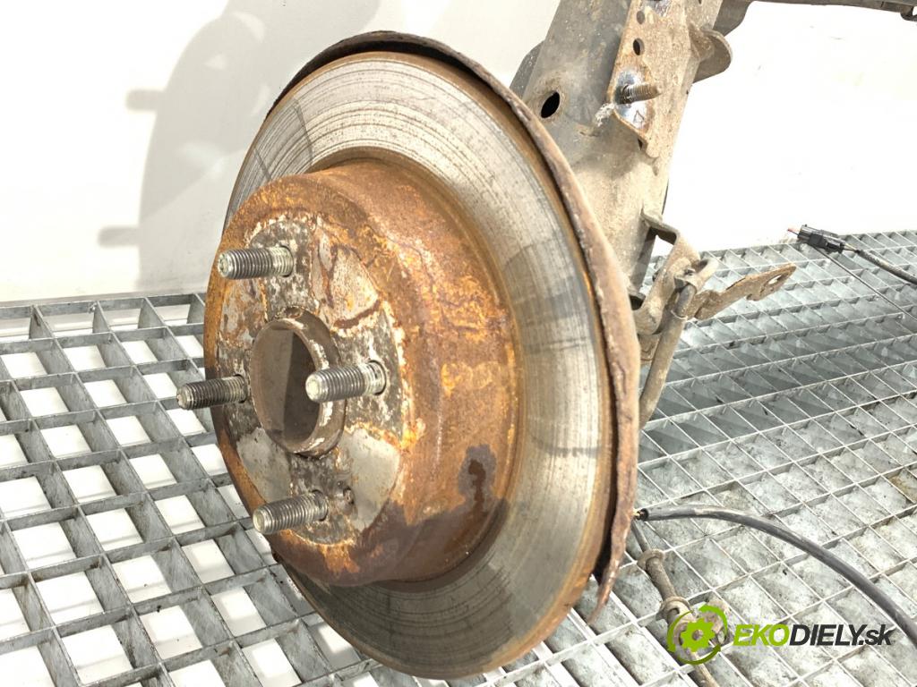 HYUNDAI i20 II liftback 2015 74 kW 1.4 1368 Výstuha zad