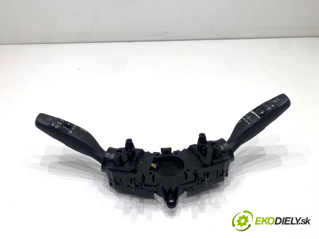 HYUNDAI i20 II liftback 2015 74 kW 1.4 1368 Prepínač kombinovaný 299141440 (Prepínacie páčky pod volantom)