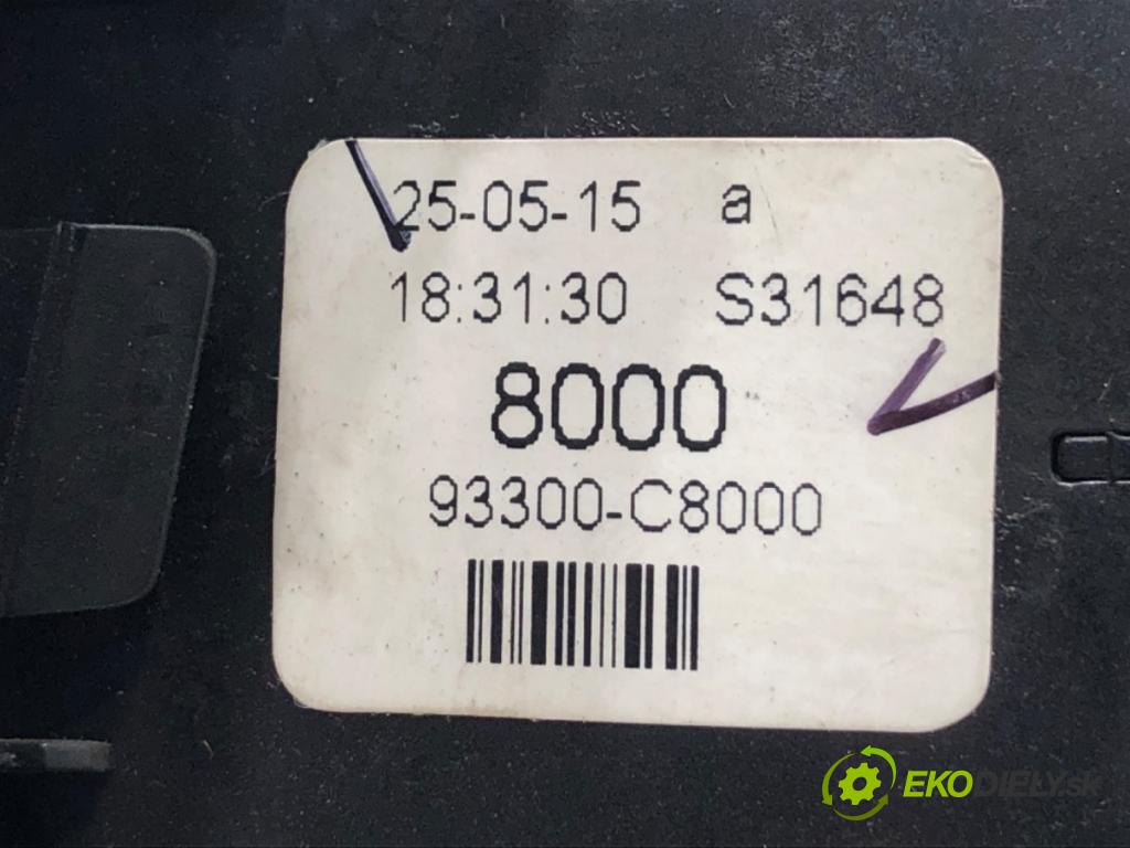 HYUNDAI i20 II liftback 2015 74 kW 1.4 1368 přepínač nastavení světel 93300-C8000 (Páčky pod volantem)