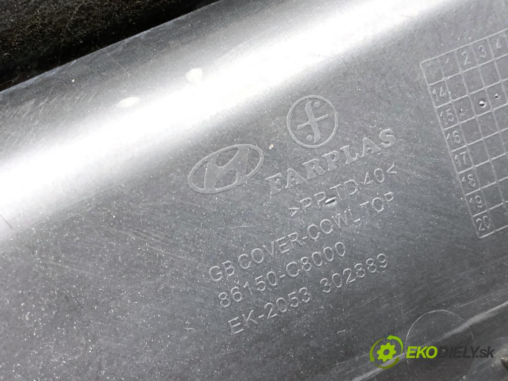 HYUNDAI i20 II liftback 2015 74 kW 1.4 1368 torpédo plast pod čelní okno 86150-C8000 (Plast pod čelním sklem)