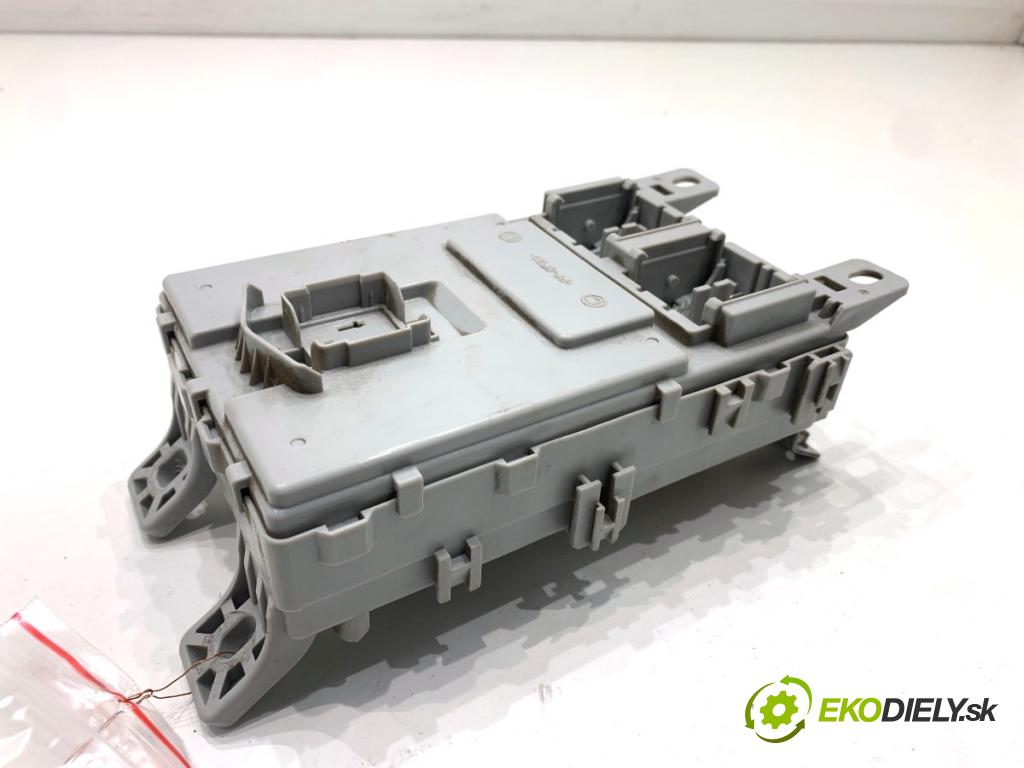 HYUNDAI i20 II liftback 2015 74 kW 1.4 1368 modul BSI 91950-C8510 (Pojistková skříňka)