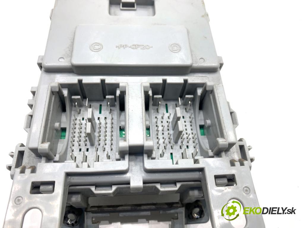 HYUNDAI i20 II liftback 2015 74 kW 1.4 1368 modul BSI 91950-C8510 (Pojistková skříňka)