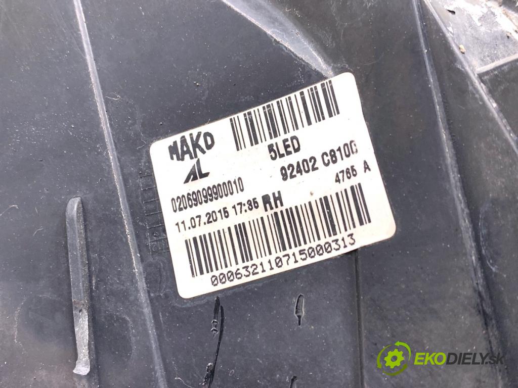 HYUNDAI i20 II liftback 2015 74 kW 1.4 1368 Svetlo pravy zad 92402C8100