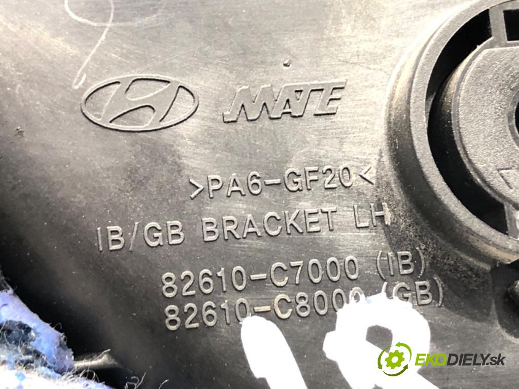 HYUNDAI i20 II liftback 2015 74 kW 1.4 1368 Kľučka vnútorná ľavy predný 82610-C7000