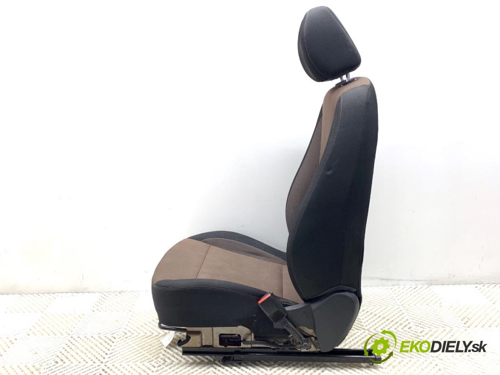 HYUNDAI i20 II liftback 2015 74 kW 1.4 1368 Sedadlo pravy predný