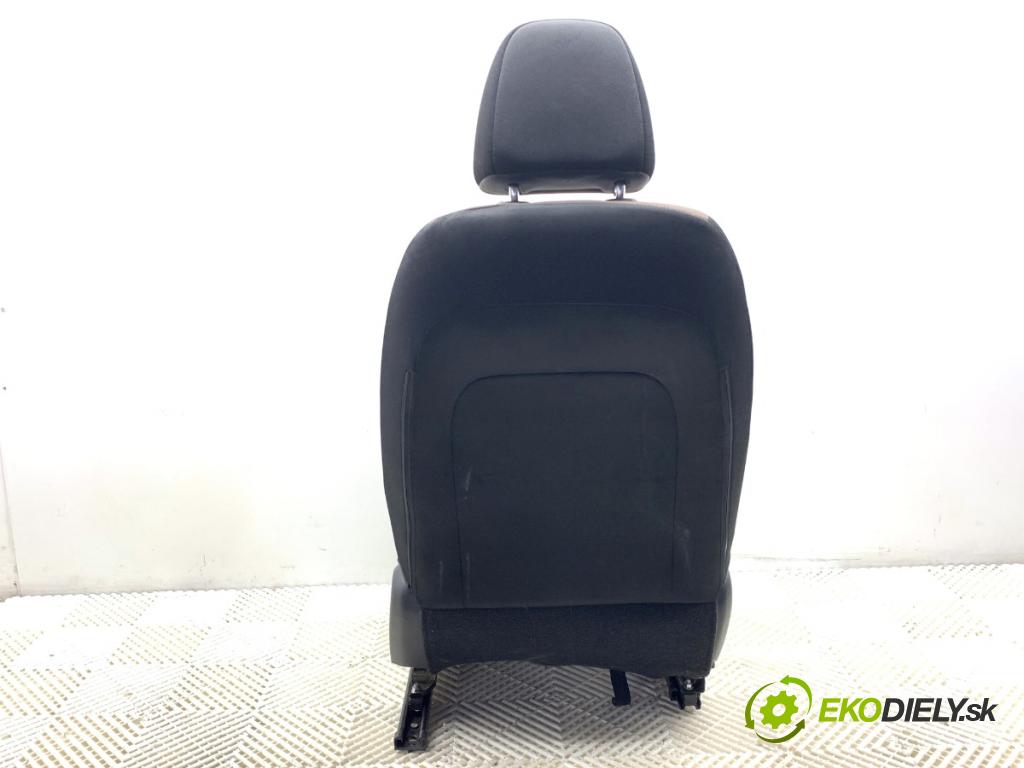 HYUNDAI i20 II liftback 2015 74 kW 1.4 1368 Sedadlo ľavy predný