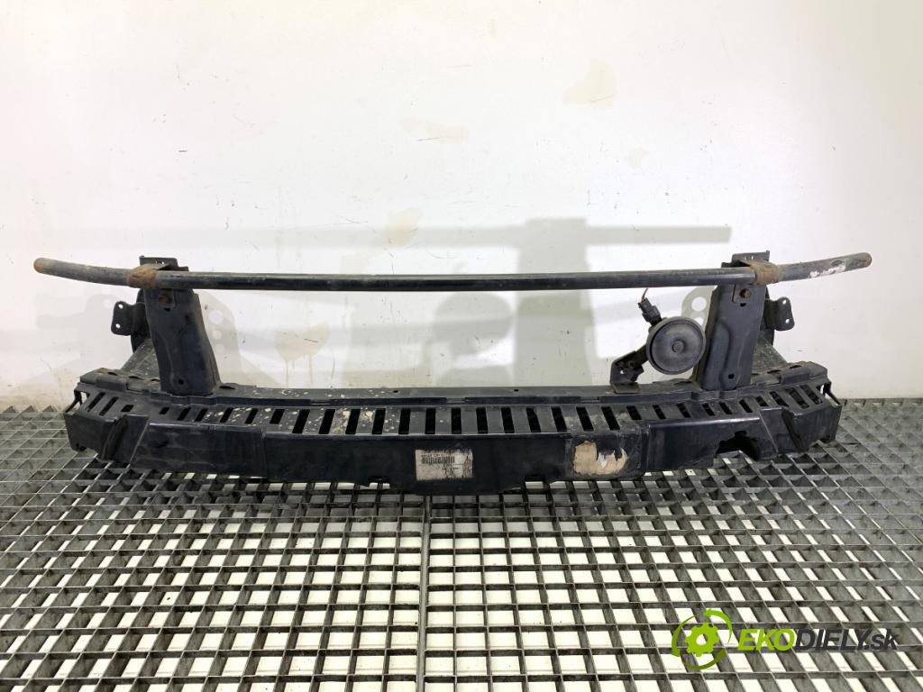 HYUNDAI i20 II liftback 2015 74 kW 1.4 1368 výztuha nárazníka přední část 86520-C8100 (Přední výztuha)