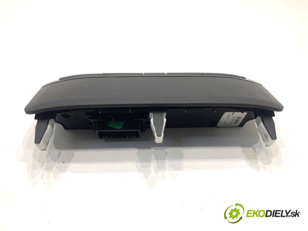 HYUNDAI i20 II liftback 2015 74 kW 1.4 1368 Prepínač ohrievania, vyhrievania sedačky 93700-C8000 (Prepínacie páčky pod volantom)