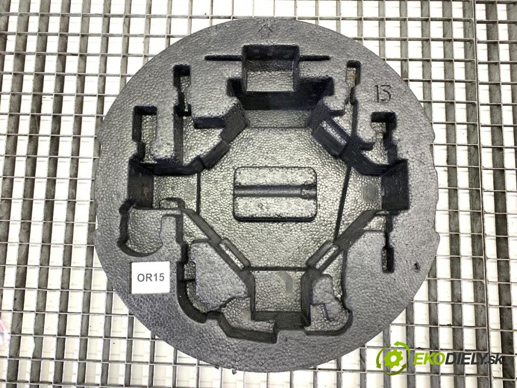 HYUNDAI i20 II liftback 2015 74 kW 1.4 1368 ZVEDÁK: - mechanismus 09149-C8000