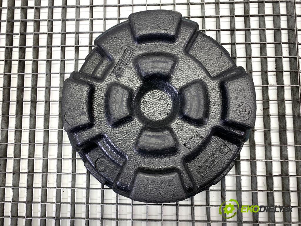 HYUNDAI i20 II liftback 2015 74 kW 1.4 1368 ZVEDÁK: - mechanismus 09149-C8000