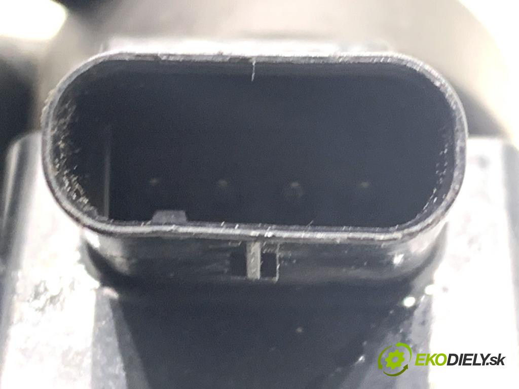 KIA OPTIMA Kombi 2018 132 kW 1.6 T-GDI 1591 Cievka zapaľovacia 27301-2B120 (Zapaľovacia cievka)